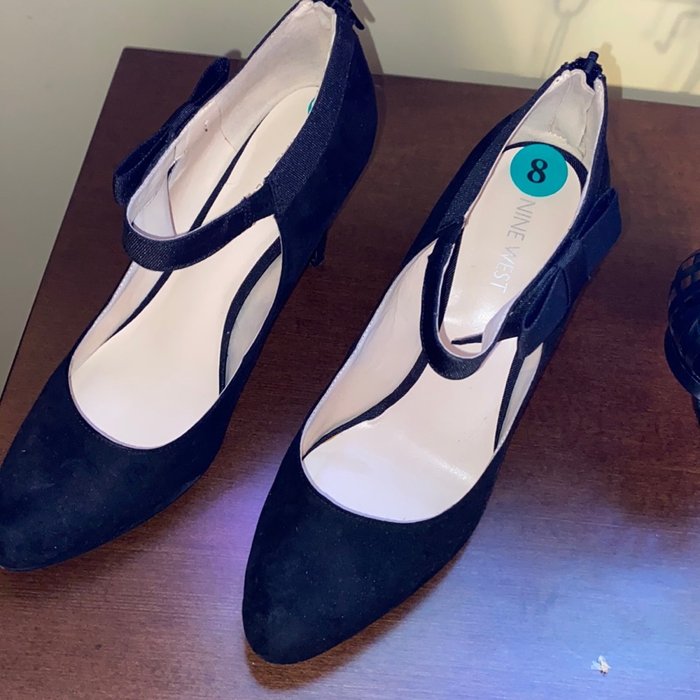 Nine West pumps